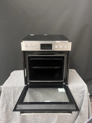 Комплект фурна + стъклокерамичен плот Beko BBUC1132T0X
